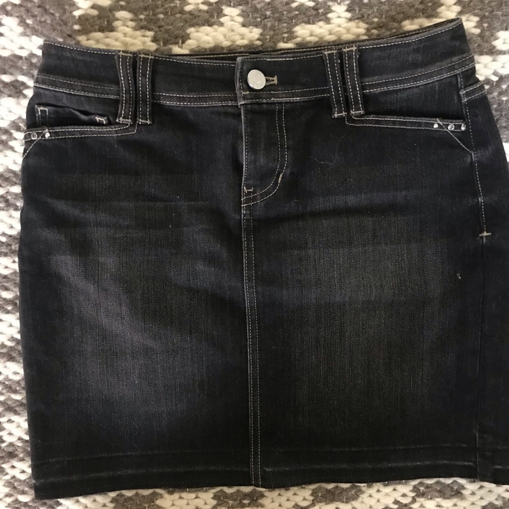 White House Black Market  Navy Jean skirt